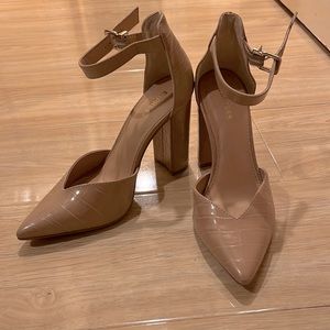 Express nude heels